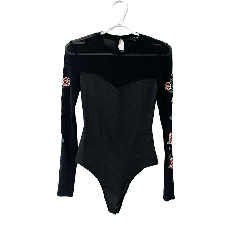 ๐ขA. Calin Black Mesh Sleeve Floral Embroidered Body Suit Size S